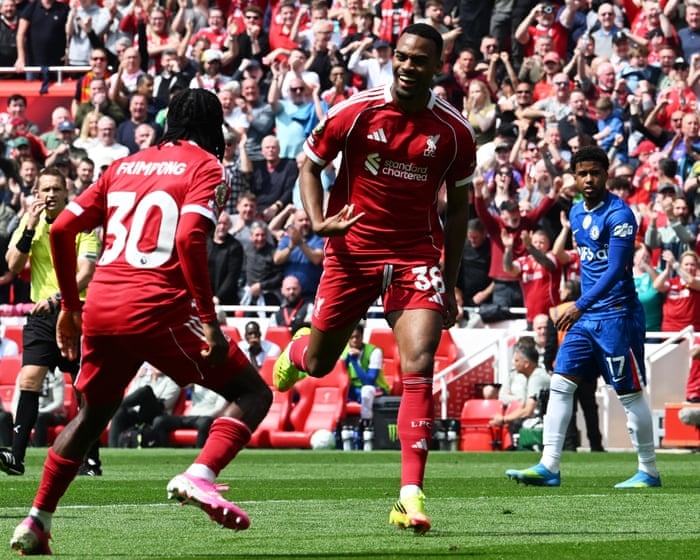 Liverpool kundër Chelsea: Premier League – live